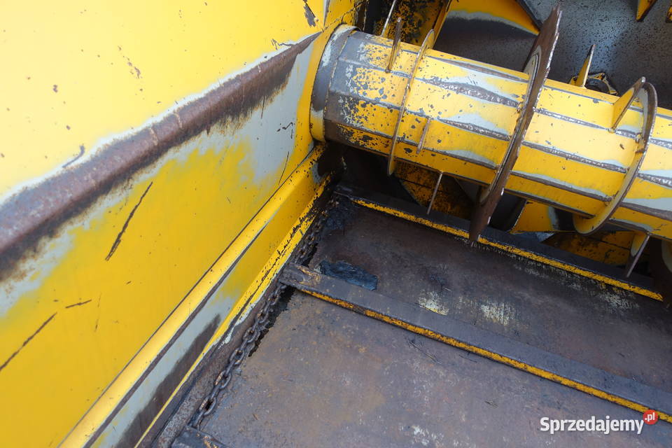 Scielarkasłomy do ciągnika Lucas Sokoły