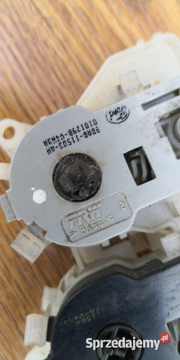 Panel środkowy ford Focus mk1 Kutno sprzedam