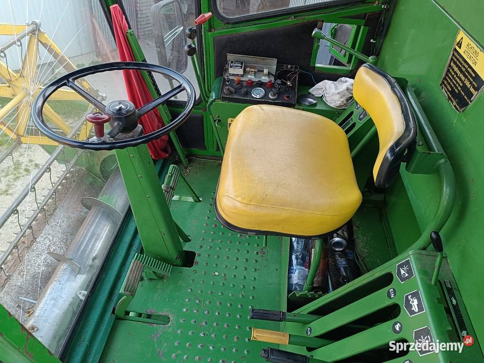 Kombajn zbożowy John Deere 935 rolnika super Miechów