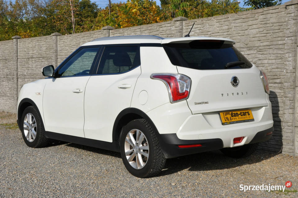 SsangYong Tivoli 16 128 Nowy rozrząd dużym gniazdo USB Dąbrowa Górnicza sprzedam