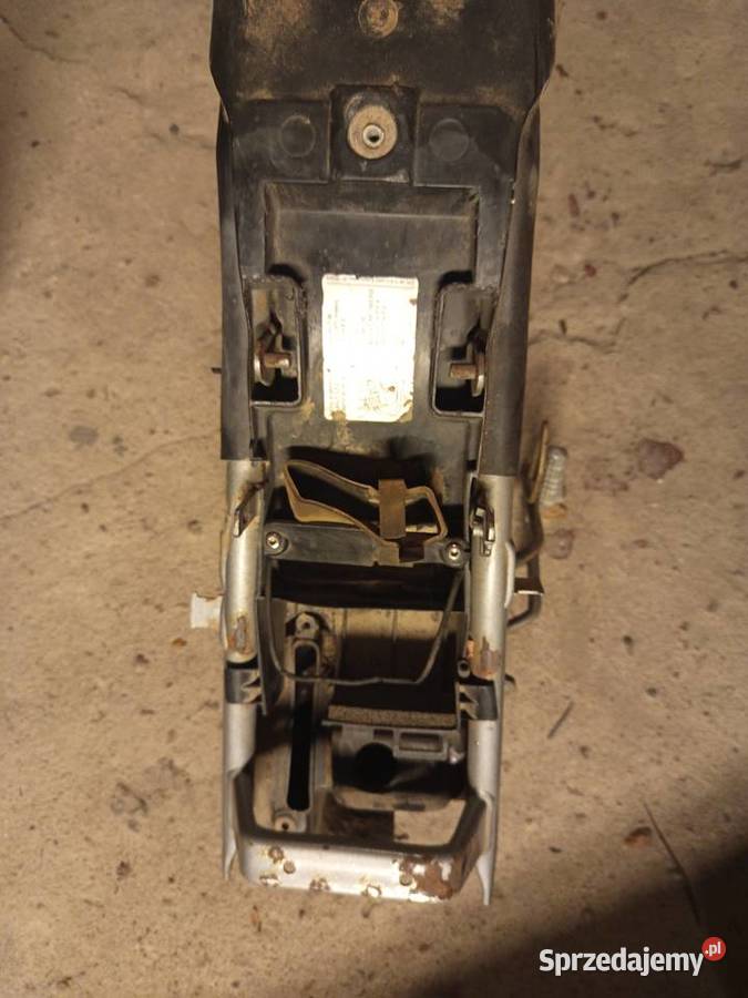 Yamaha dt 50 stelaż tył Pszczyna