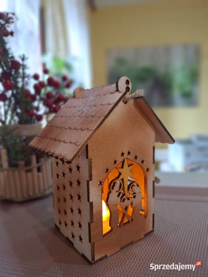 Szopka podświetlona wewnątrz Strzyżów