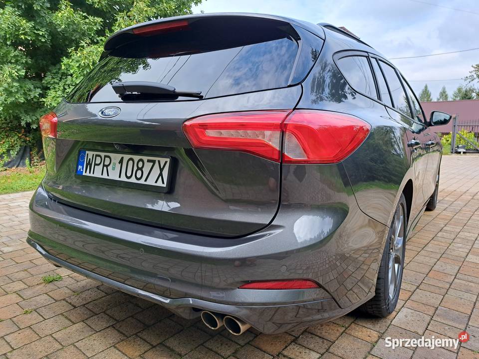 Ford Focus 10 MHEV 125 Rok produkcji 2022