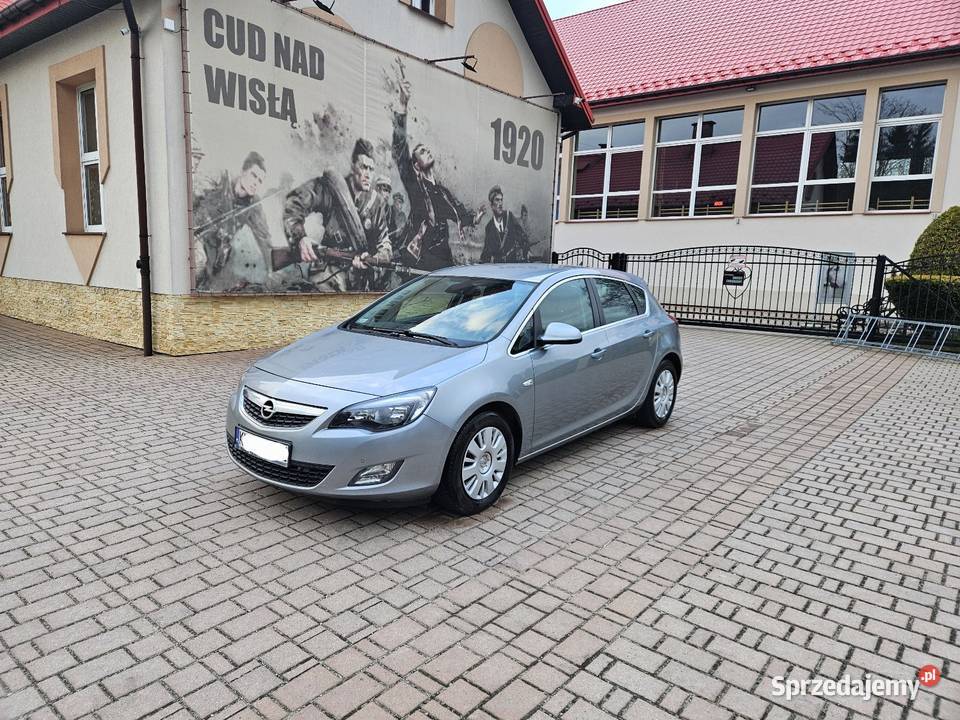 Astra J Cosmo 2009r 17cdTi Niski Przebieg Salon Ryglice