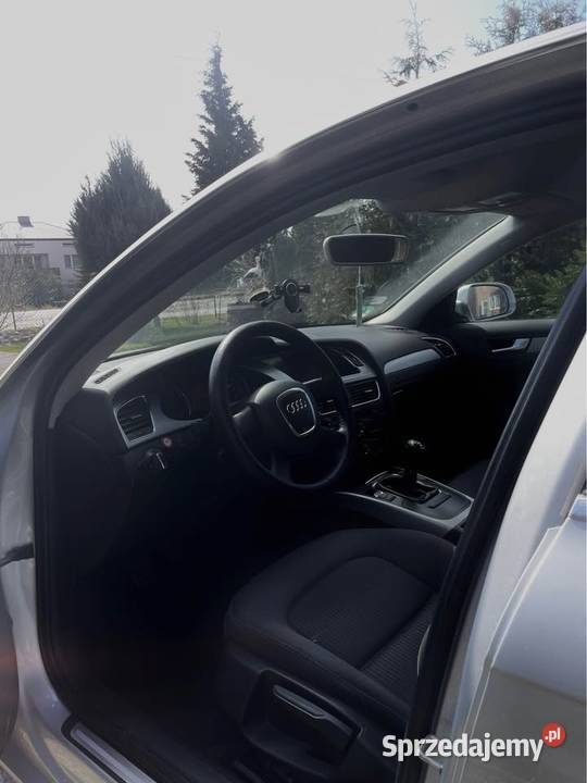 Audi A4 B8 Sedan 18 t benzyna 2011r