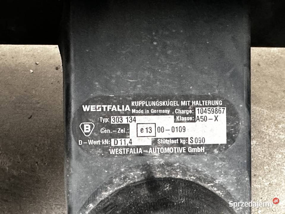 Hak holowniczy BMW E39 sedan Części montażowe Chorzów