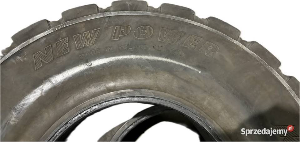 Opony pełne Toyota 25 70012 i 6009 zestaw opon 4 Pozostałe śląskie Koziegłowy