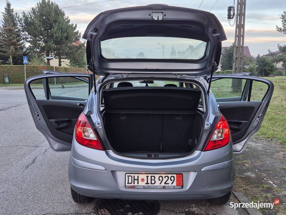 OPEL CORSA D 12B OPŁACONY Z NIEMIEC KLIMA pierwszy właściciel Końskie