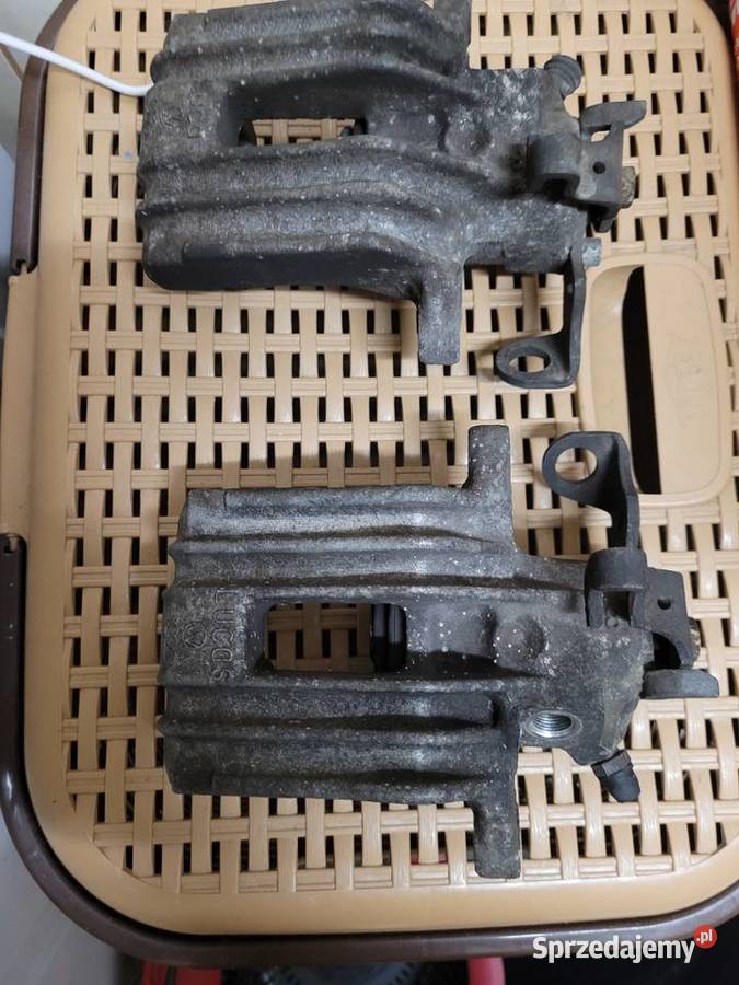 Zaciski hamulcowe tył zaciski Układ hamulcowy