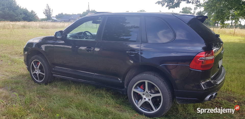 Porsche Cayenne Turbo 48 V8 nieuszkodzony