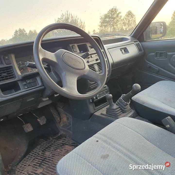 Mazda B2500 2500cm3 sprzedam