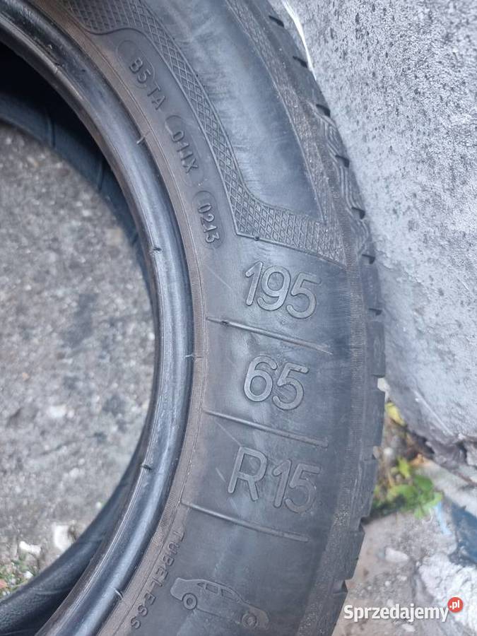 Dwie opony letnie 19565r15 Kleber sprzedam