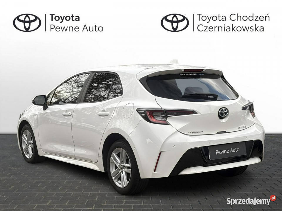 Toyota Corolla 18 Hybrid COMFORT TECH salon pełny VAT Warszawa sprzedam