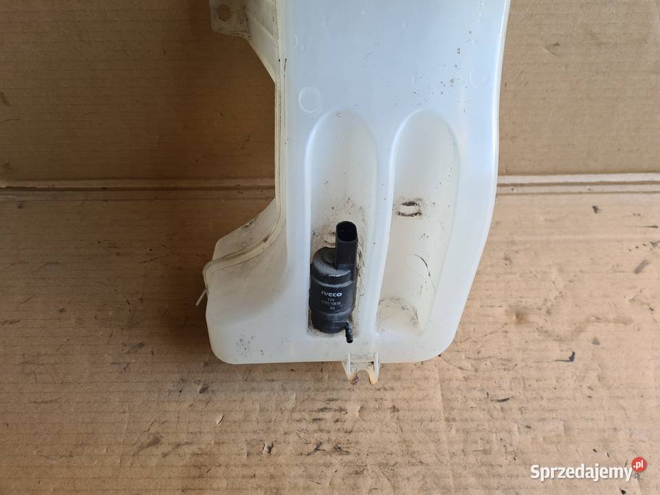 IVECO DAILY 3 9906 zbiornik płynu spryskiwaczy dostawcze