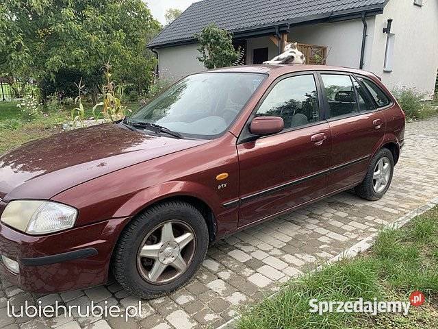 Mazda 323F