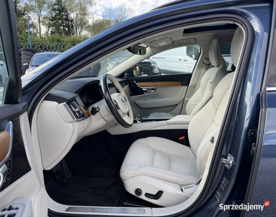 Volvo V90 LiftFull wersjaSerwisGwarancja relingi dachowe V90 dolnośląskie