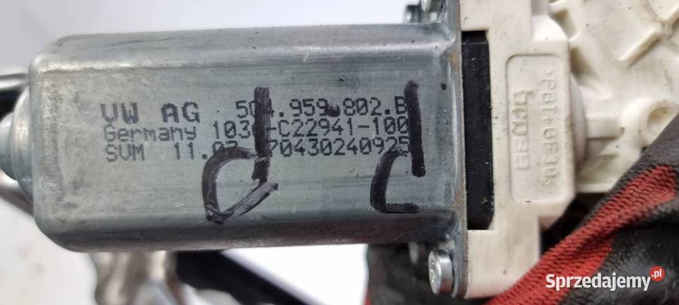 SILNICZEK SZYBY PP VOLKSWAGEN PASSAT B8 Lipno