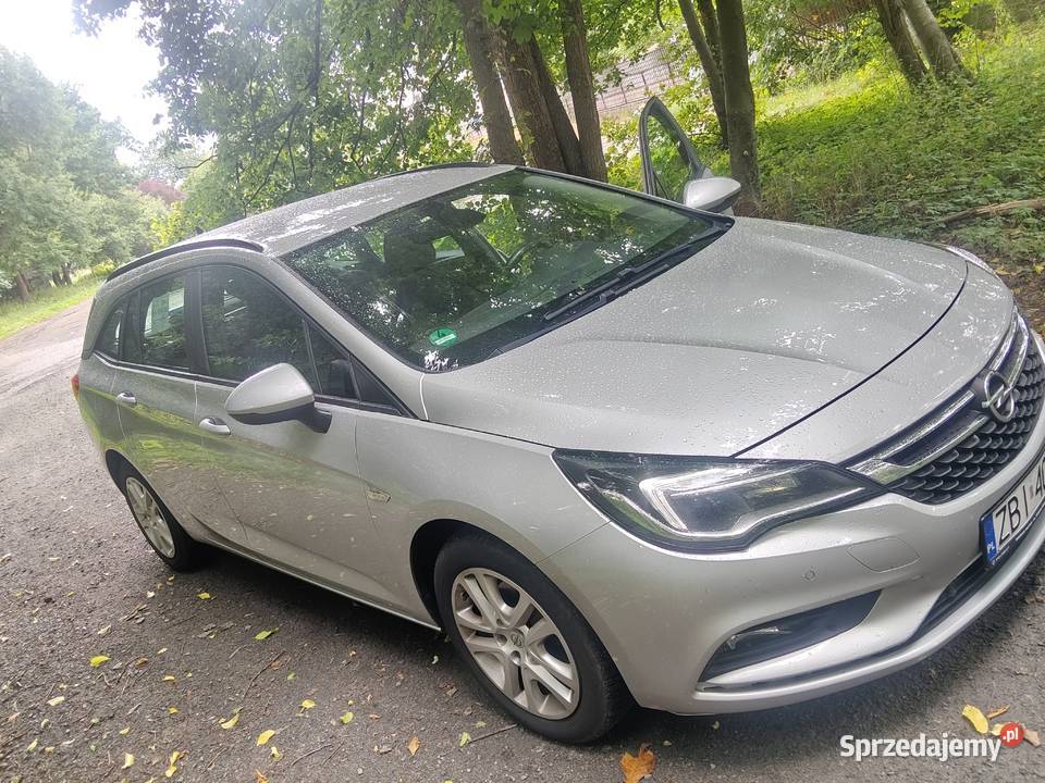 Sprzedam Opla Astrę Sport tourne 343000km Białogard