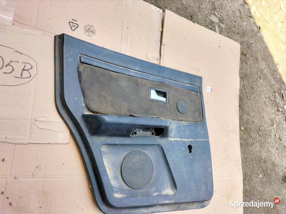 AUDI 80 B3 80B3 80B4 80 B4 BOCZEK DRZWI LEWY TYŁ Kamień-Kolonia