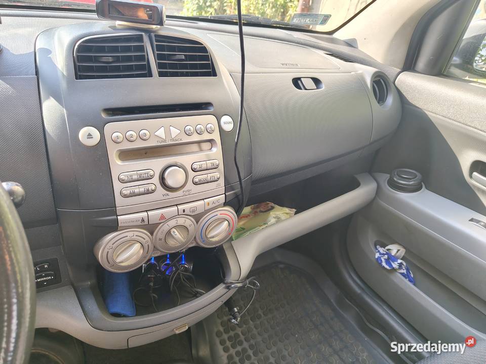 Daihatsu Sirion przegląd 10092026 oc05052026 nieuszkodzony Skawina