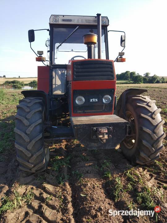Ciągnik rolniczy zetor zts 10245
