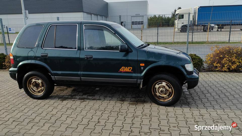 KIA SPORTAGE 20 4WD MRDi manualna Samochody osobowe