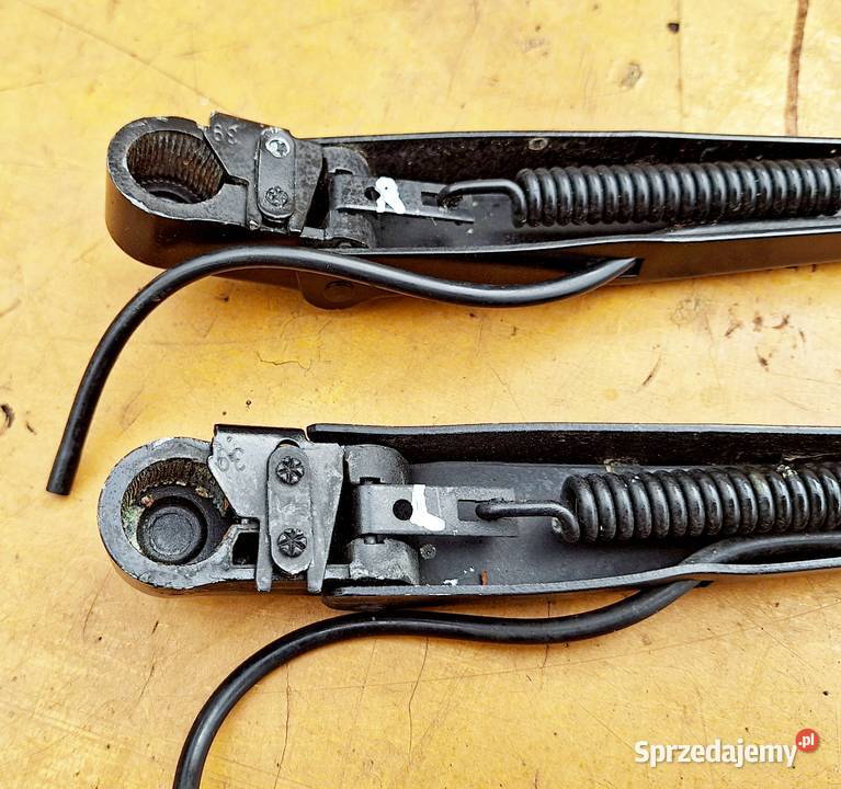 CHRYSLER LE BARON LEBARON Ramię wycieraczki Radom