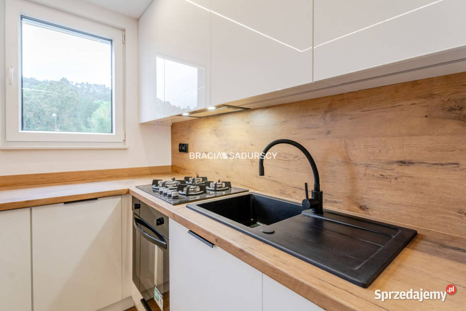 Do sprzedaży mieszkanie 518m2 3 pok Karniowice