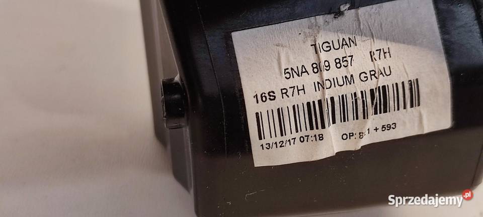 VW TIGUAN II KLAPKA WLEWU PALIWA LR7H 5NA80985 osobowe dolnośląskie