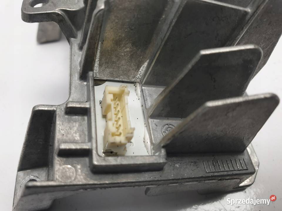 Mercedes A205 W205 PRZETWORNICA Xenon 1305715204 osobowe Rudka