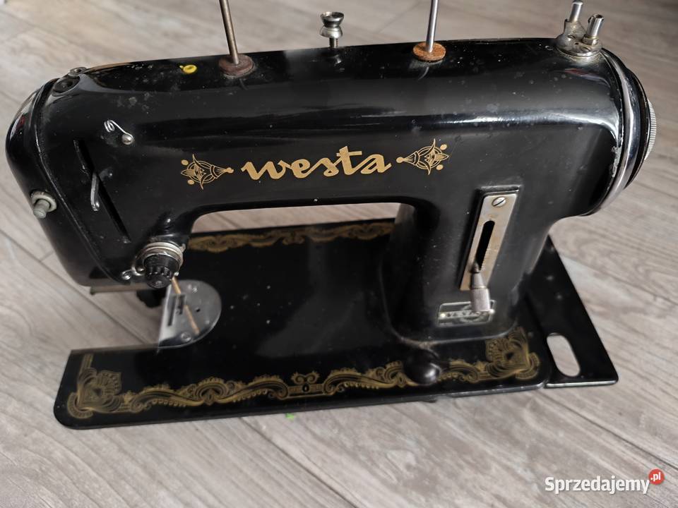 Stara maszyna do szycia Westa z PRLu Jelenia Góra