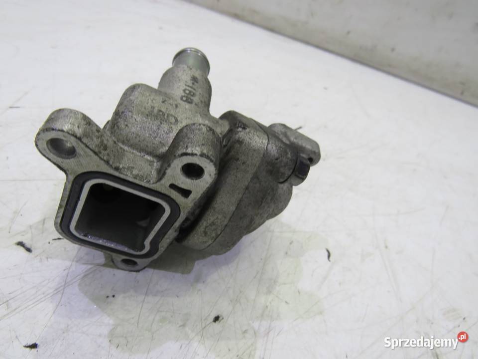 OBUDOWA TERMOSTATU CEED II 14 CRDI 12