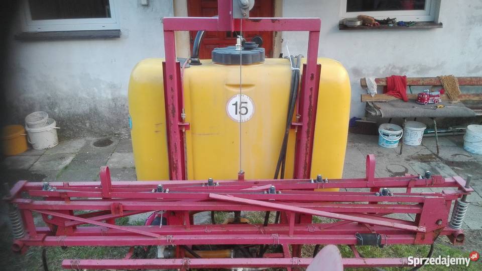 Opryskiwacz zawieszany 300L 12m nieuszkodzony