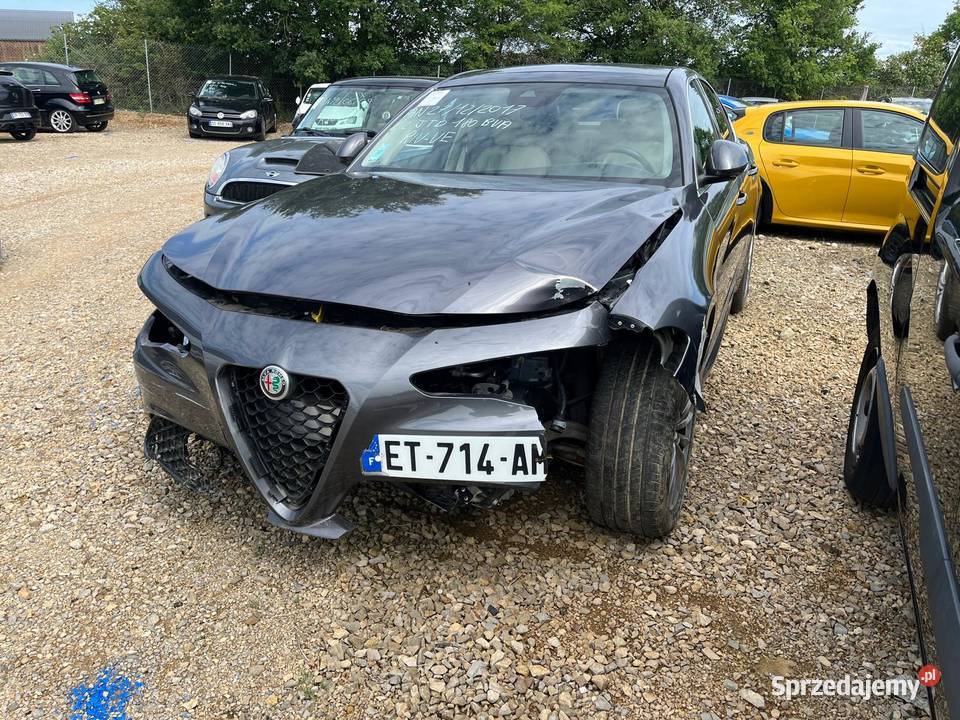 ALFA ROMEO Giulia 22 JTD 180 Lusso Q4 ET714 4/5 Giulia Wrocław