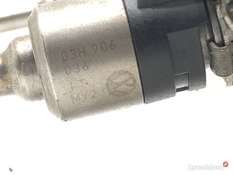 LISTWA WTRYSKOWA VW TOUAREG 03H906036 36 280