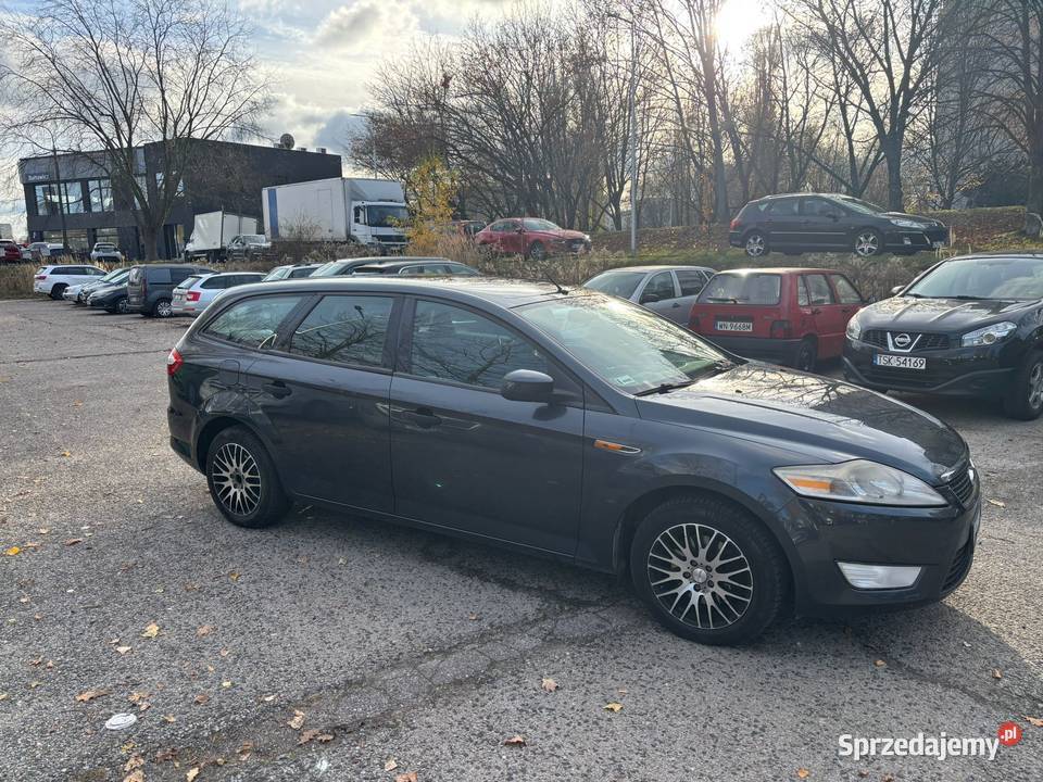 Wynajem Ford Mondeo Kombi Komfort i przestrzeń Wynajem pojazdów