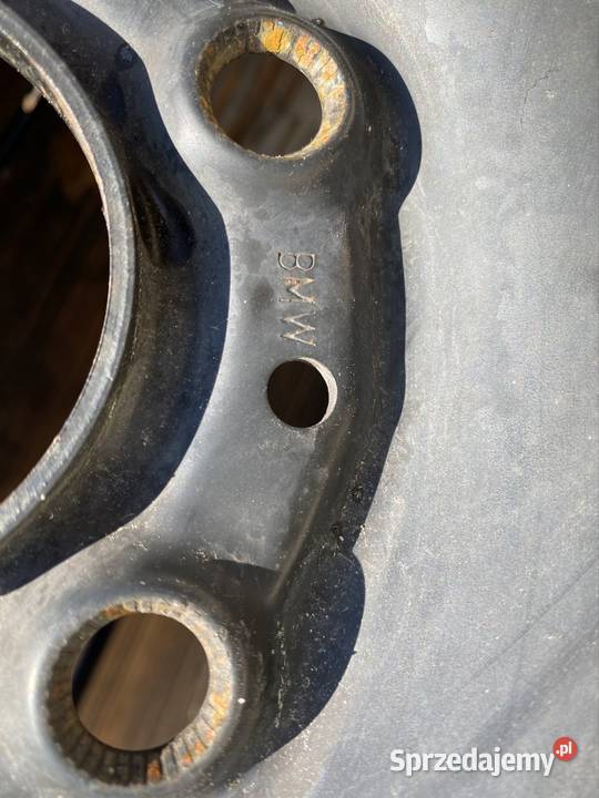 Felgi stalowe z oponami do BMW 16 19555 Pieszyce