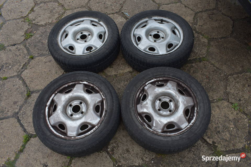 zamiana felgi stalowe z dekielkami Opel Astra na Białystok sprzedam