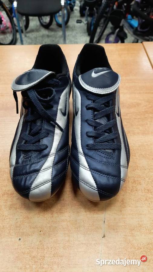 Buty korki wkręty Nike rozmiar 405 podkarpackie Dębica
