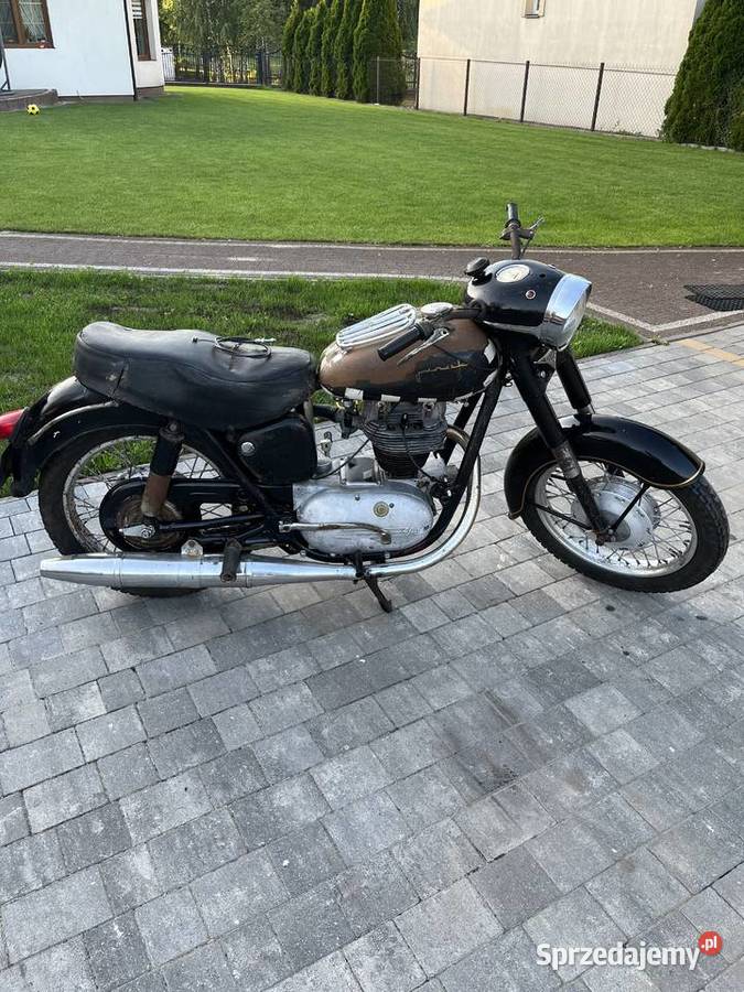 Junak m10 na chodzie Wyszków