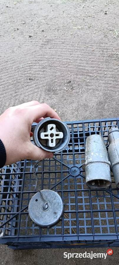 Gniazdo i wtyka metalowa 16a Garwolin sprzedam