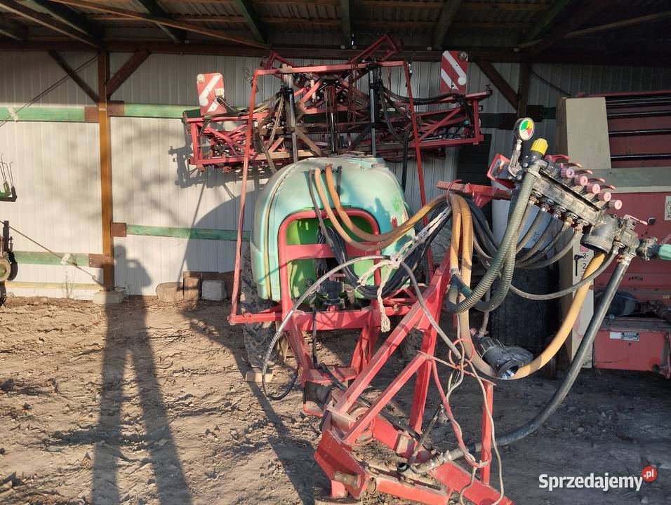 Opryskiwacz krukowiak apollo Uchanie