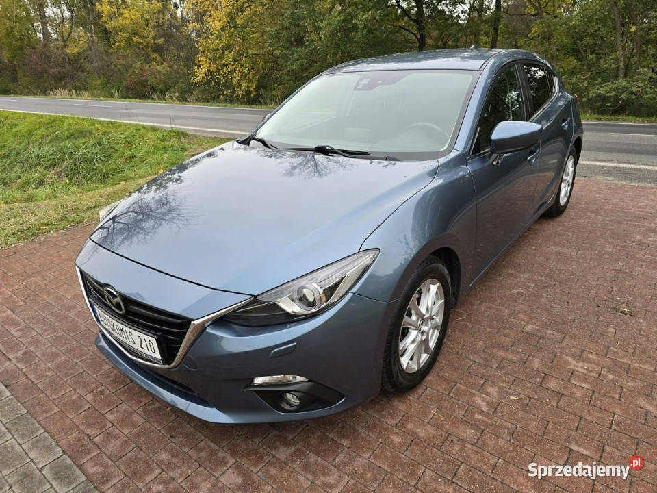 Mazda 3 Mazda 3 15 benzynka z niskim przebiegiem aluminiowe felgi Cielcza sprzedam