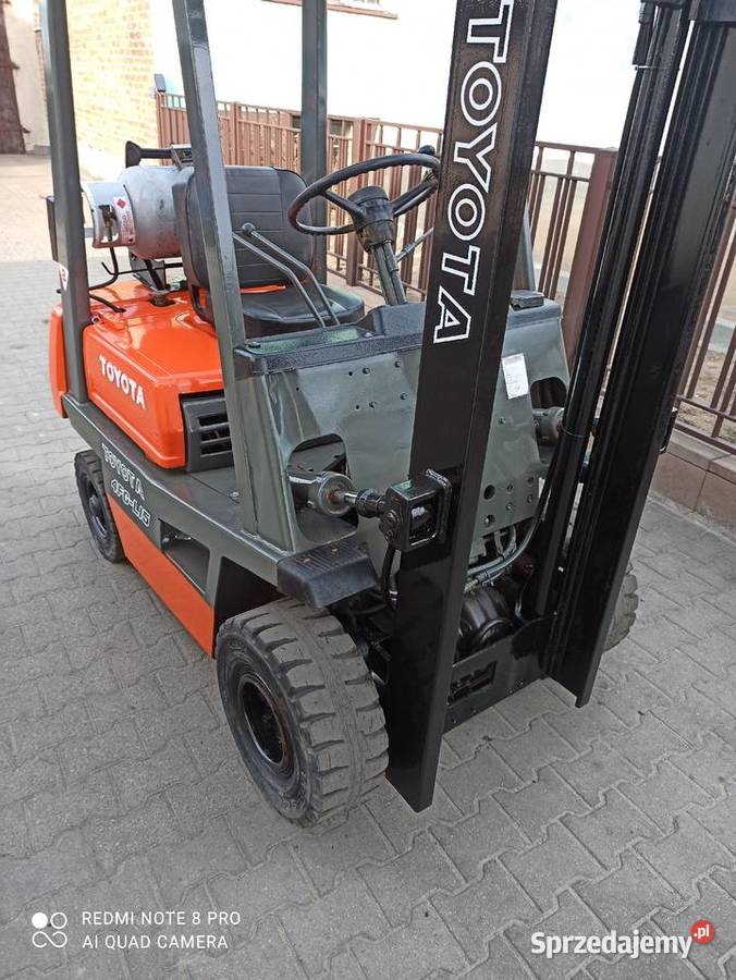 Wozek widlowy Toyota 4fg15 automat Gaz łódzkie Sieradz