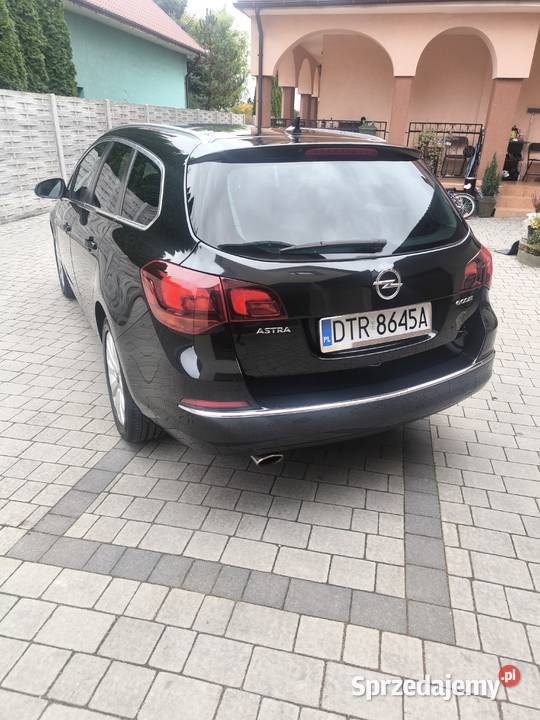 Opel Astra 20 CDTI 165 2014 Kombi Pełna asystent parkowania Wrocław