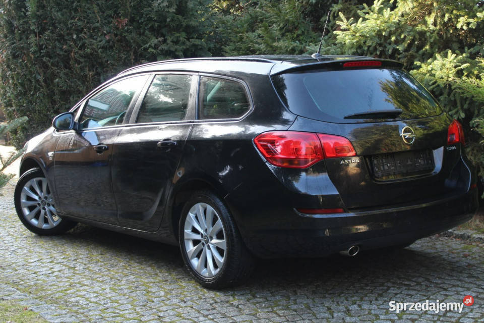 Opel Astra Turbo 140 Przebieg 166 Opłacona J bluetooth Lubań