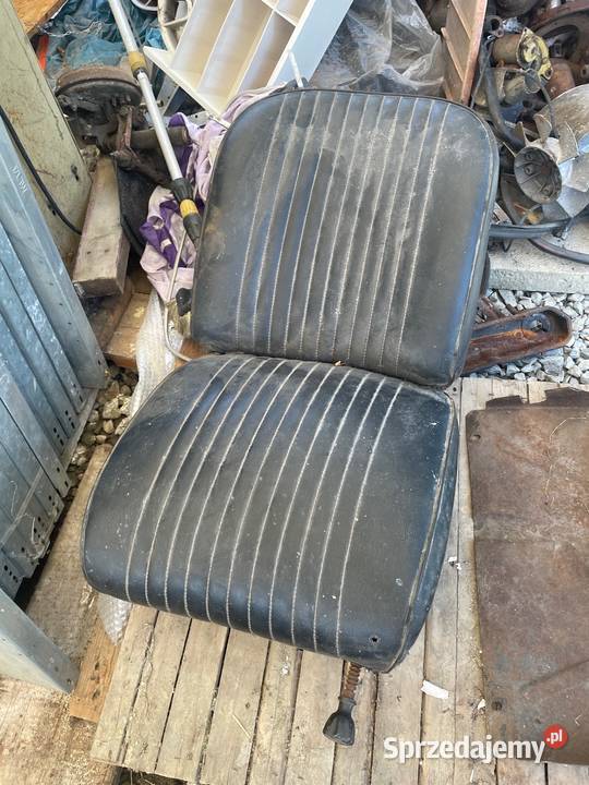 Siedzenia przód tył Fiat 600