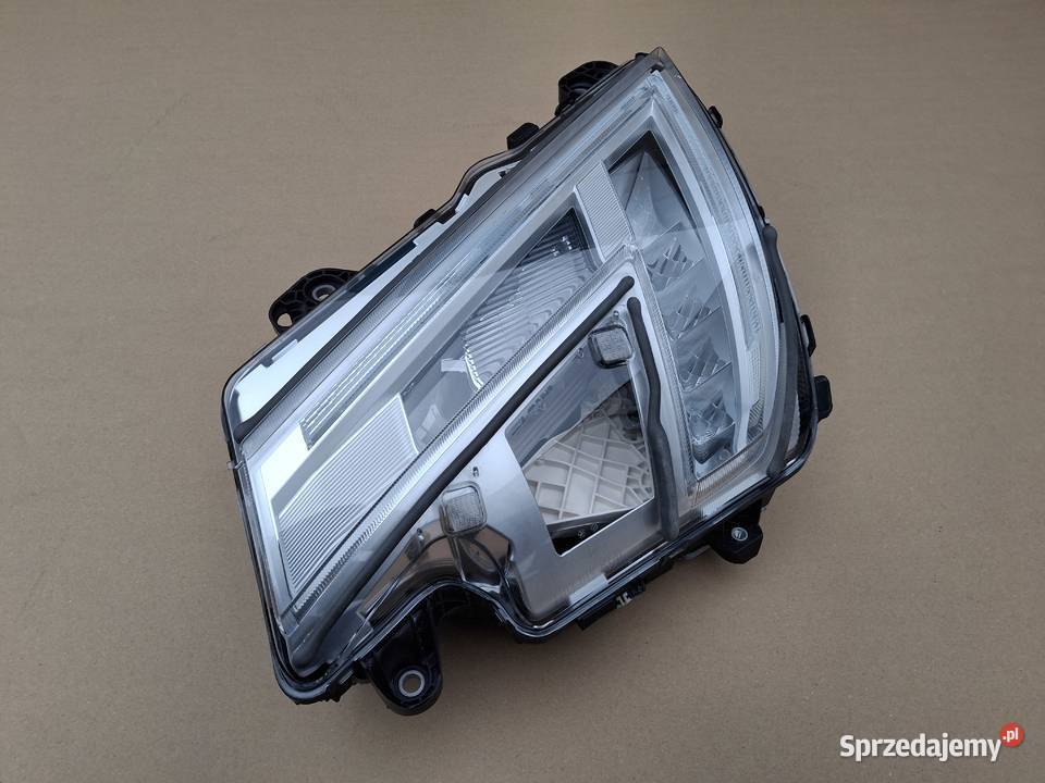 VOLVO FH5 FH 5 REFLEKTOR PRAWY FULL LED LAMPA Bieleń