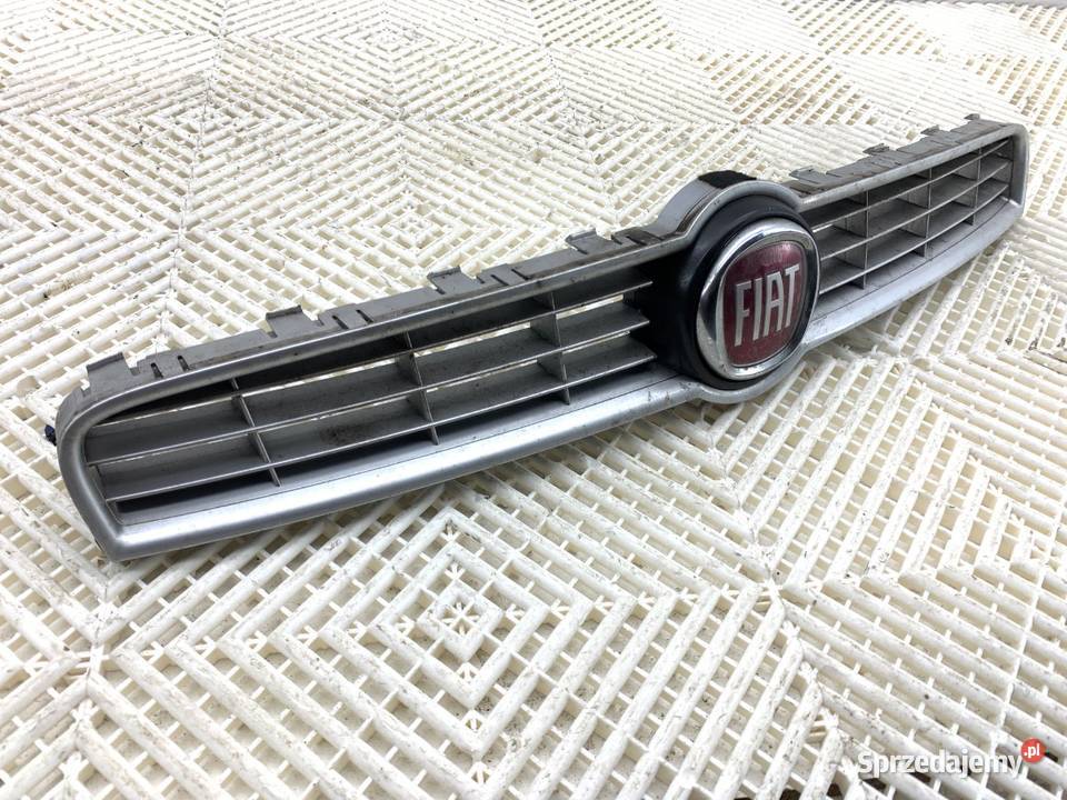ATRAPA GRILL FIAT BRAVO II 735414652 Hatchback osobowe
