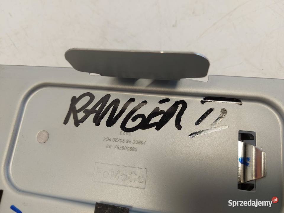 Ford Ranger VI 6 2024r wzmacniacz fal radiowych Sprzęt audio fabryczny sprzedam